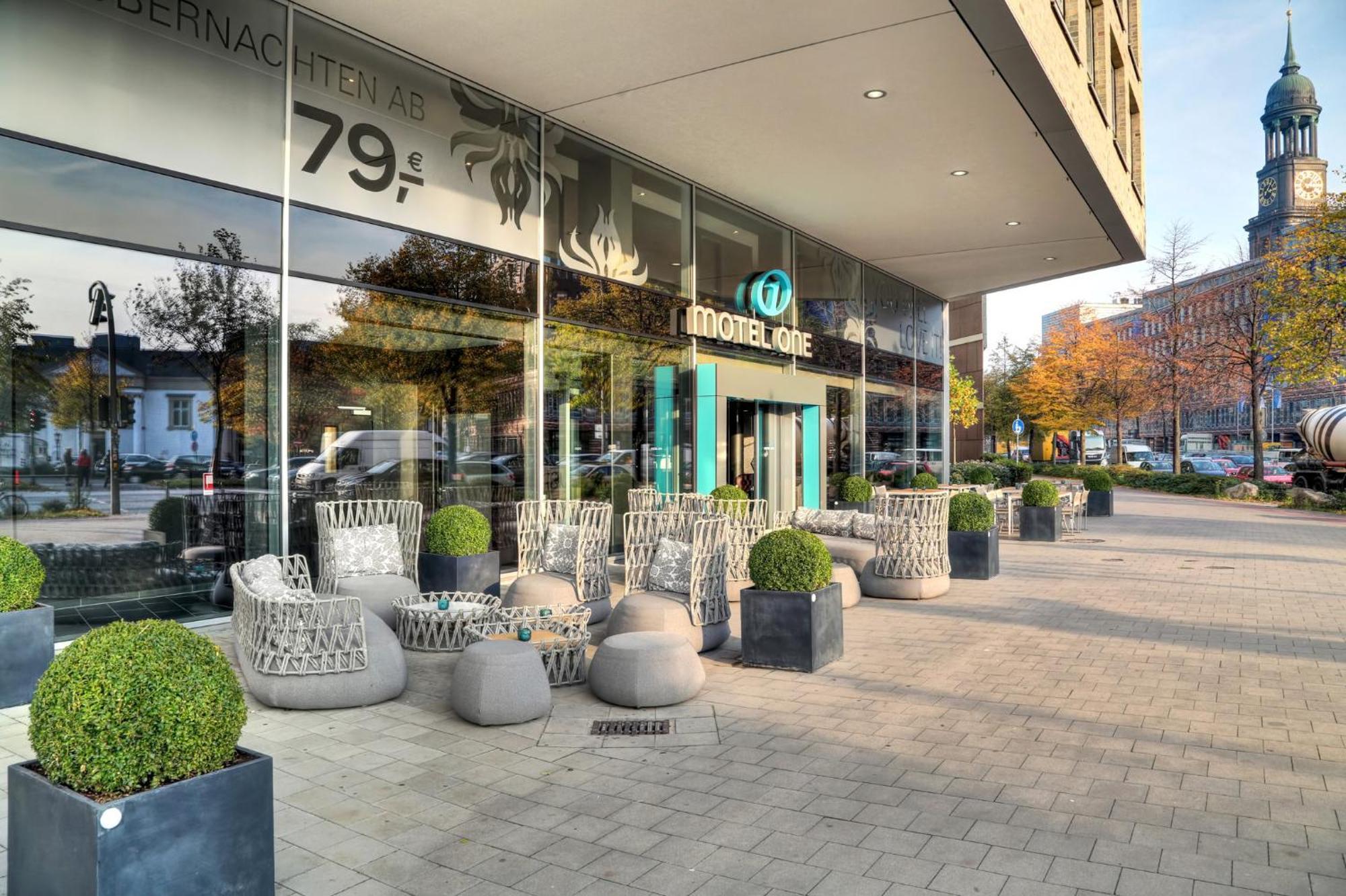 Motel One Hamburg Am Michel Hamburgo Exterior foto